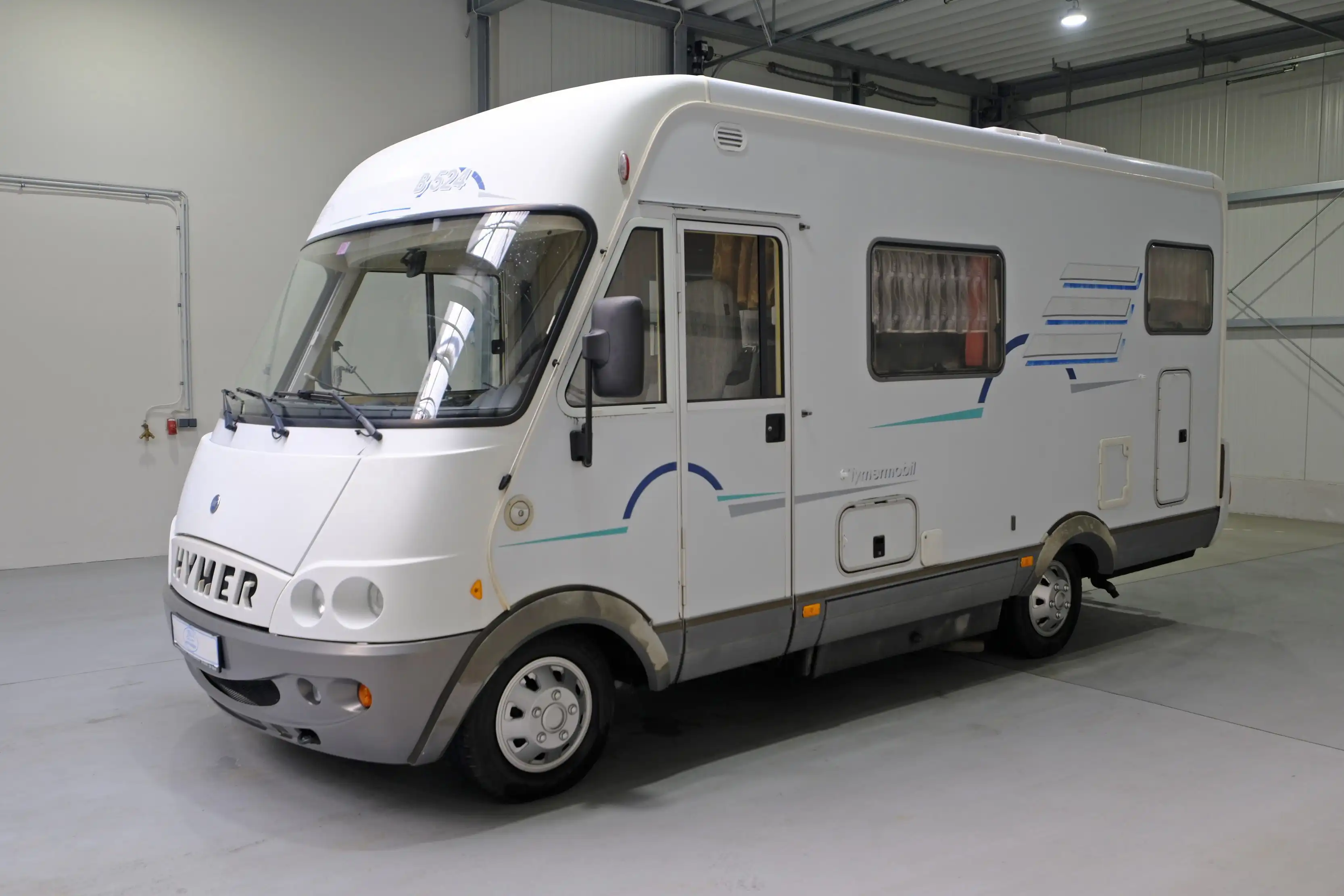 HYMER-ERIBA B 524